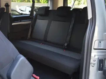 PEUGEOT TRAVELLER L3H1 1.6 BlueHDI 115C.P. 8 1 LOCURI