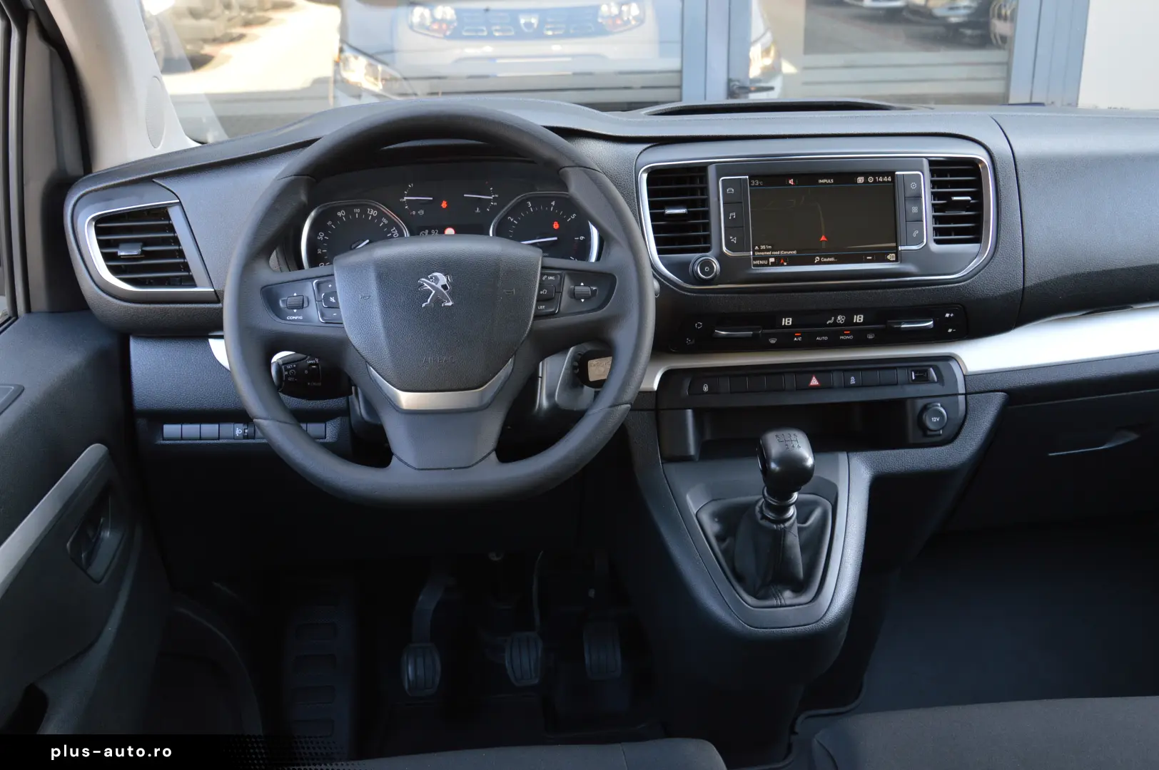 PEUGEOT TRAVELLER L3H1 1.6 BlueHDI 115C.P. 8 1 LOCURI