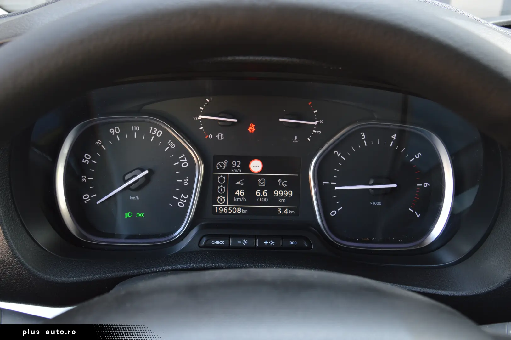 PEUGEOT TRAVELLER L3H1 1.6 BlueHDI 115C.P. 8 1 LOCURI