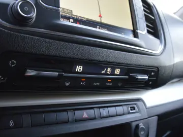 PEUGEOT TRAVELLER L3H1 1.6 BlueHDI 115C.P. 8 1 LOCURI