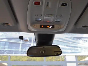 PEUGEOT TRAVELLER L3H1 1.6 BlueHDI 115C.P. 8 1 LOCURI