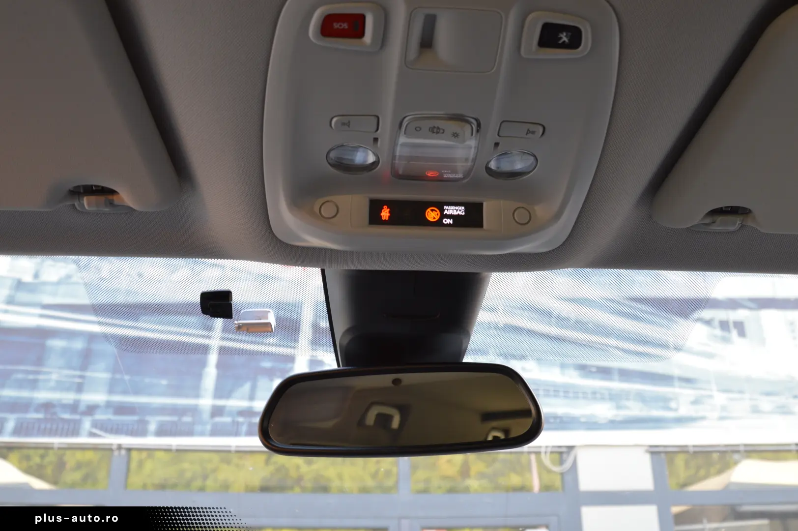 PEUGEOT TRAVELLER L3H1 1.6 BlueHDI 115C.P. 8 1 LOCURI