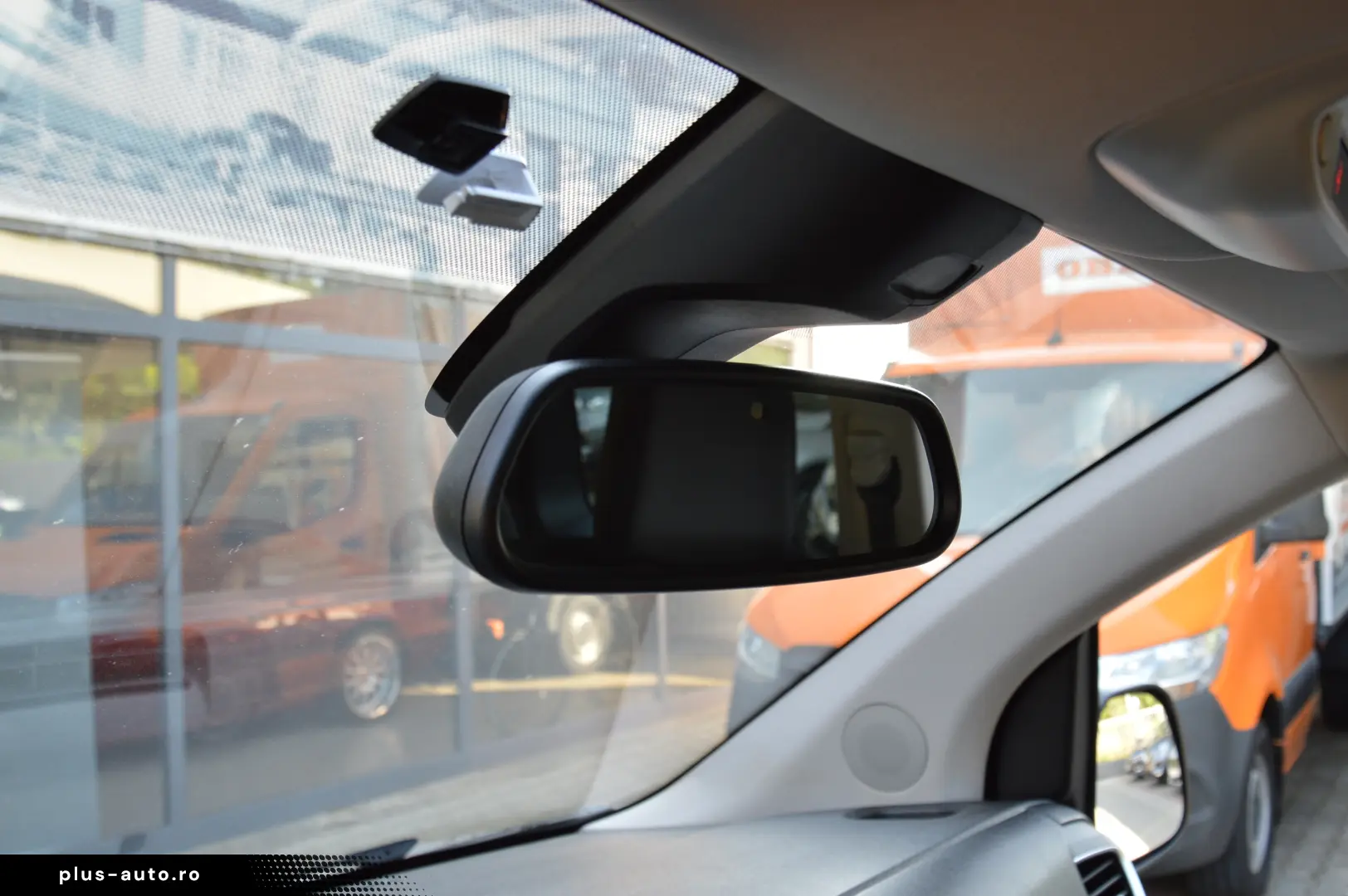 PEUGEOT TRAVELLER L3H1 1.6 BlueHDI 115C.P. 8 1 LOCURI