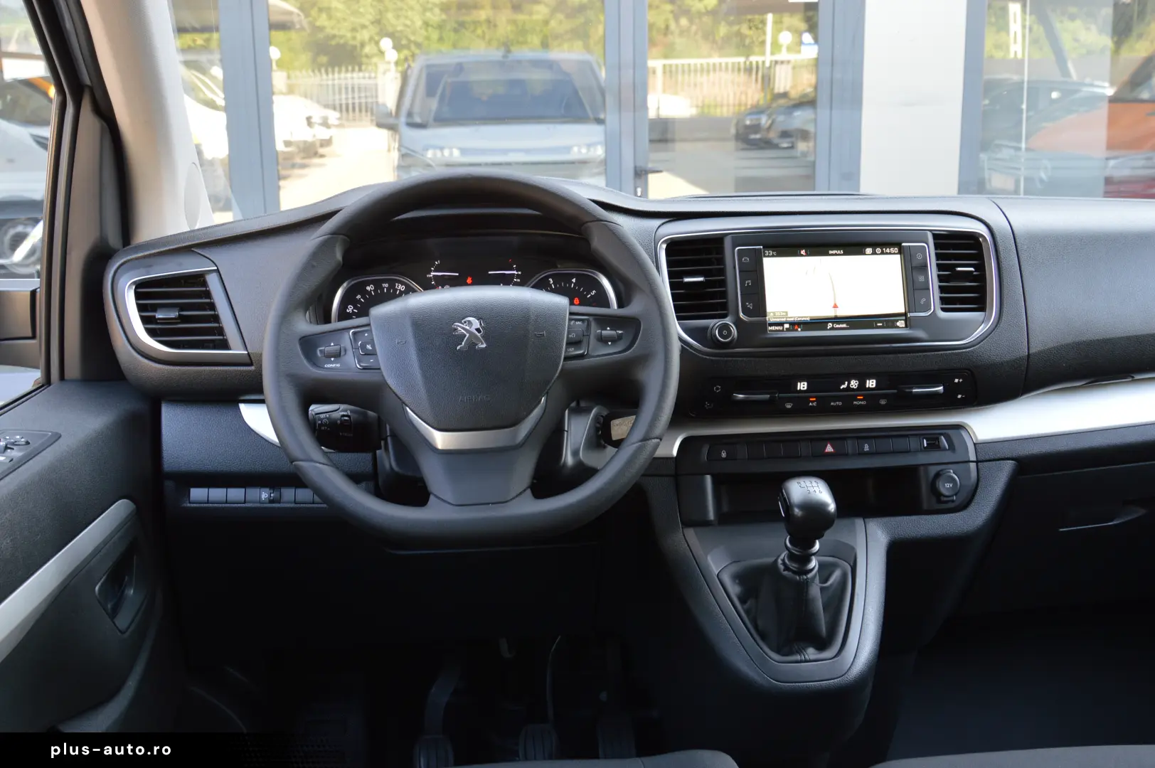 PEUGEOT TRAVELLER L3H1 1.6 BlueHDI 115C.P. 8 1 LOCURI