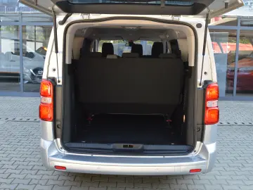 PEUGEOT TRAVELLER L3H1 1.6 BlueHDI 115C.P. 8 1 LOCURI