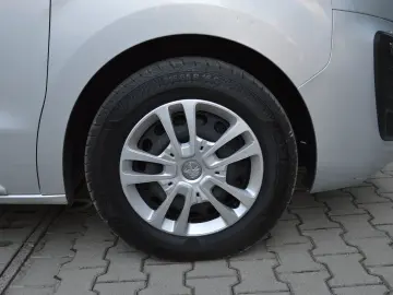 PEUGEOT TRAVELLER L3H1 1.6 BlueHDI 115C.P. 8 1 LOCURI