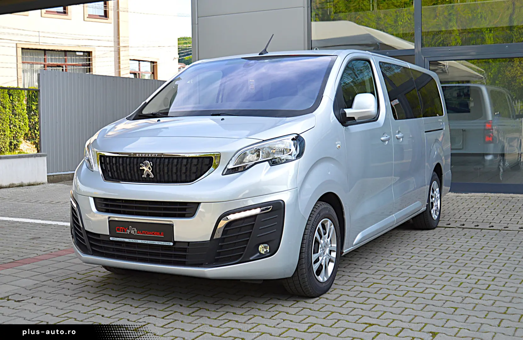 PEUGEOT TRAVELLER L3H1 1.6 BlueHDI 115C.P. 8 1 LOCURI