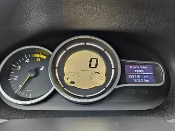 RENAULT MEGANE 1.5 DCI