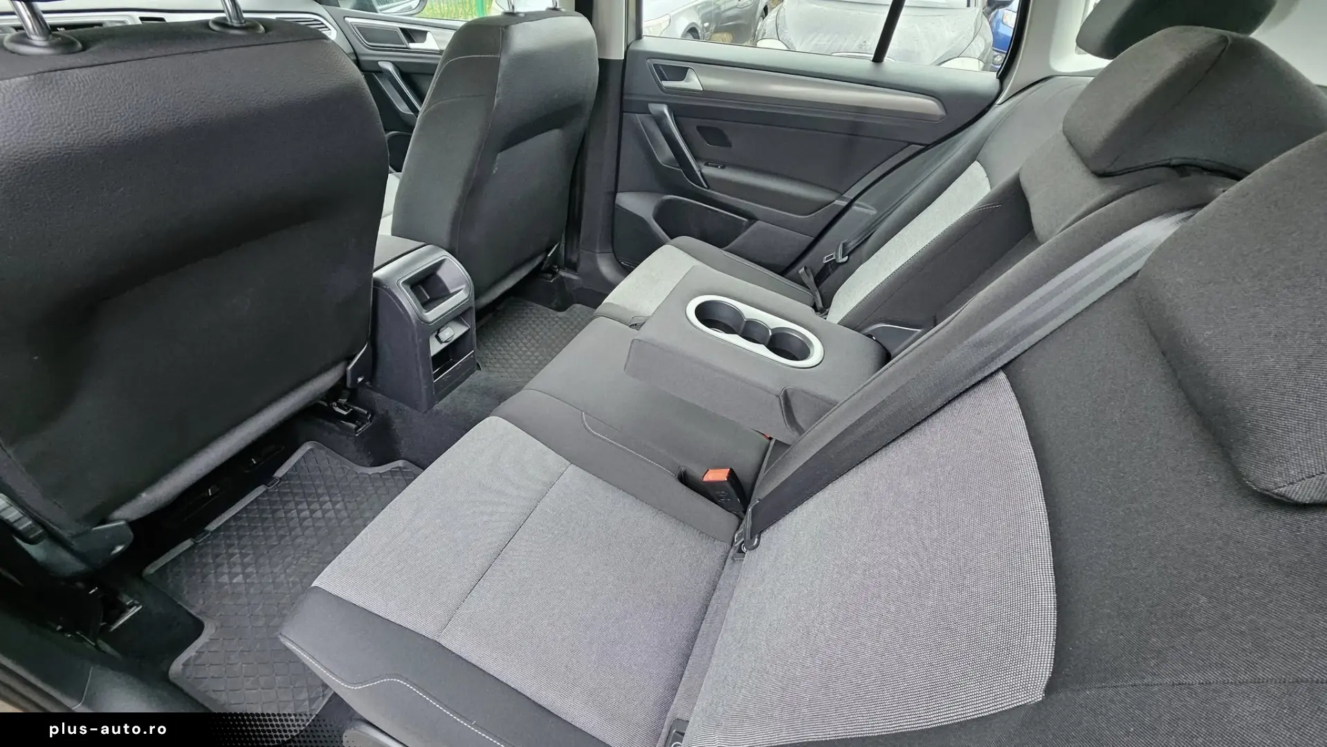 VOLKSWAGEN GOLF 7 SPORTSVAN