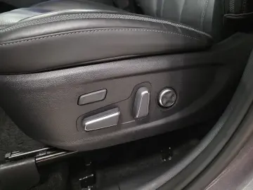 Santa Fe Signature 4WD Leder HUD 360 Cam 4xSHZ