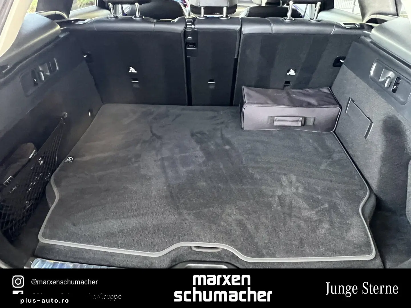 GLC 300 e 4M AMG AHK DIGITAL AdvSound Memory Win