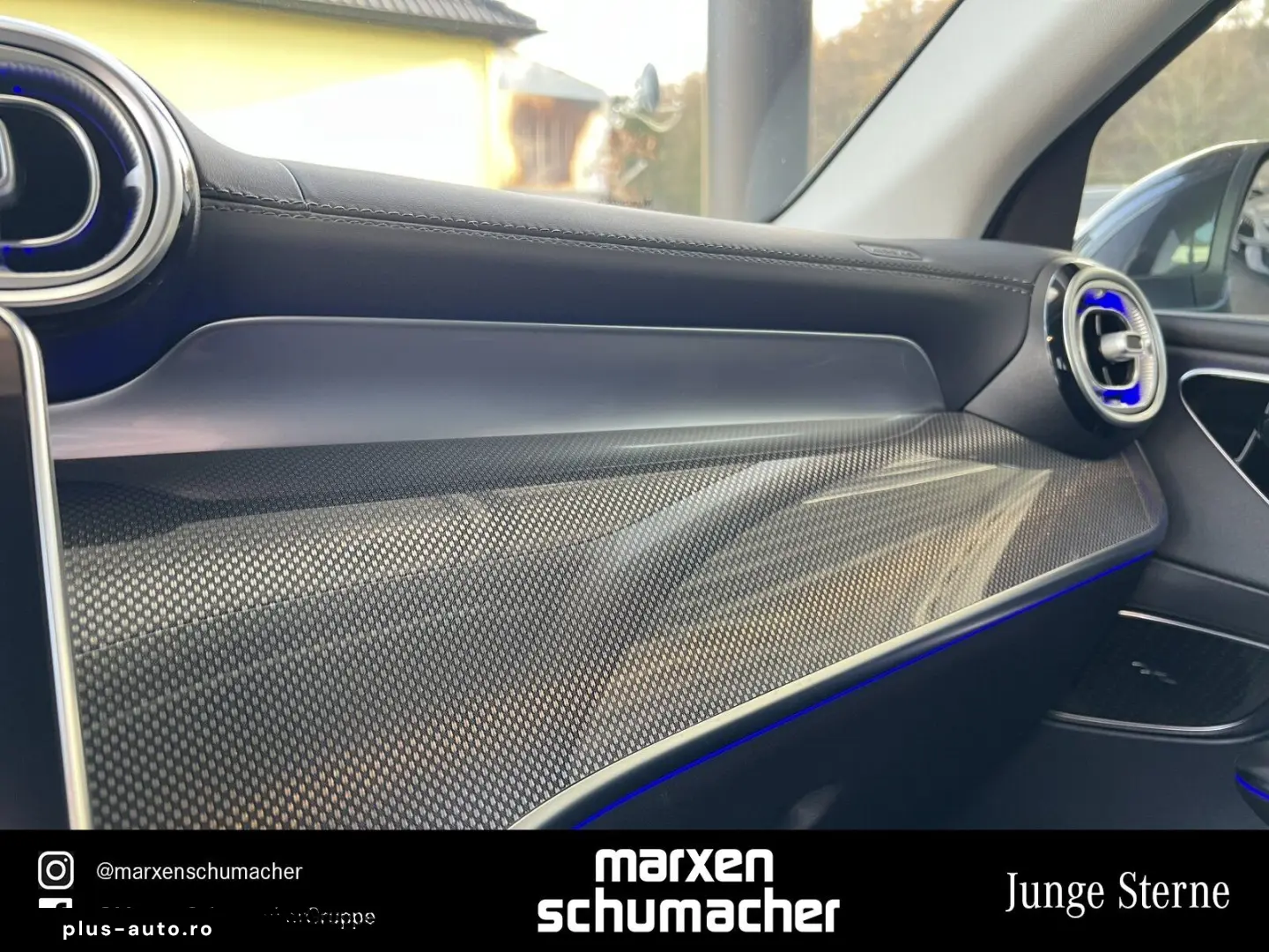 GLC 300 e 4M AMG AHK DIGITAL AdvSound Memory Win