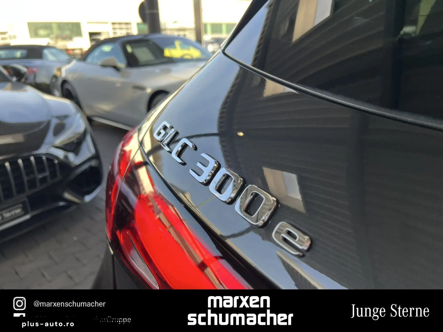 GLC 300 e 4M AMG AHK DIGITAL AdvSound Memory Win