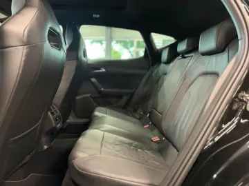 Formentor VZ5 4Drive DSG Pano Navi Beats LED