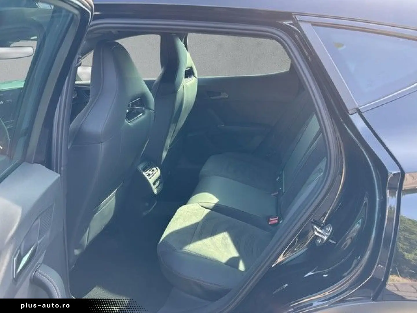 Formentor 2.0 TSI DSG VZ Tribe Edition AHK PANO