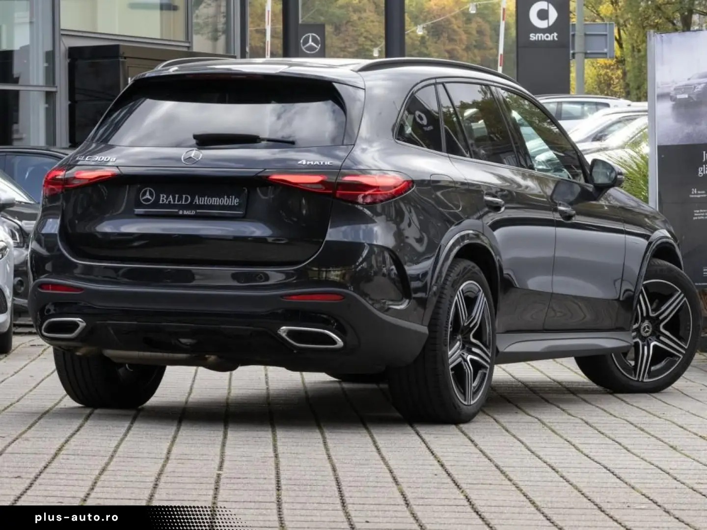 GLC 300 d 4M AMG Digital Pano AHK 360 Night 20''