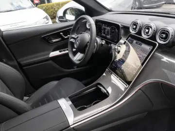 GLC 300 d 4M AMG Digital Pano AHK 360 Night 20''