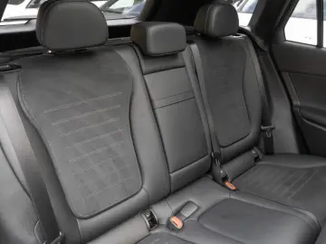 GLC 300 d 4M AMG Digital Pano AHK 360 Night 20''