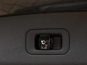 GLC 300 d 4M AMG Digital Pano AHK 360 Night 20''