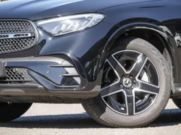 GLC 300d 4M Coupé AMG NIGHT PANO KEYL AHK MEMORY