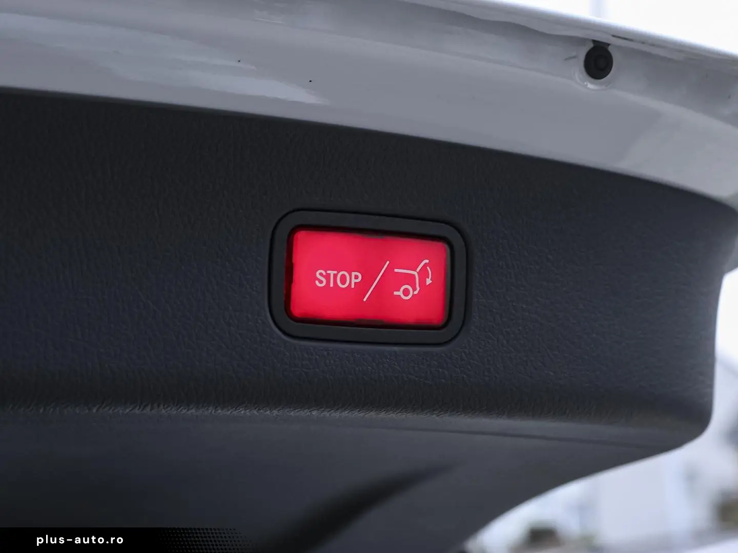 GLC 300 e 4M Avantgarde Distronic Ambiente AHK