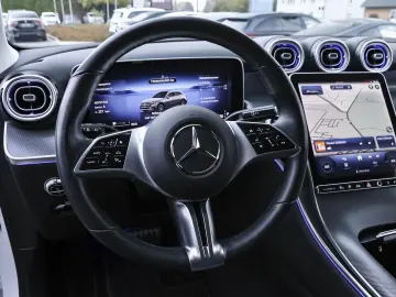 GLC 300 e 4M Avantgarde Distronic Ambiente AHK