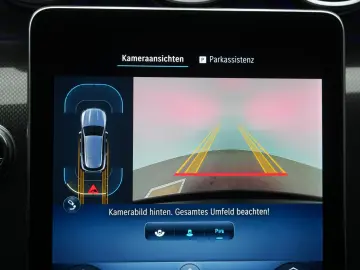 GLC 300 d 4Matic 9G-Tronic AMG Distronic Kamera