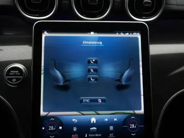 GLC 300 d 4Matic 9G-Tronic AMG Distronic Kamera