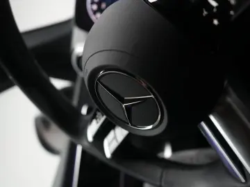 GLC 300 d 4Matic 9G-Tronic AMG Distronic Kamera