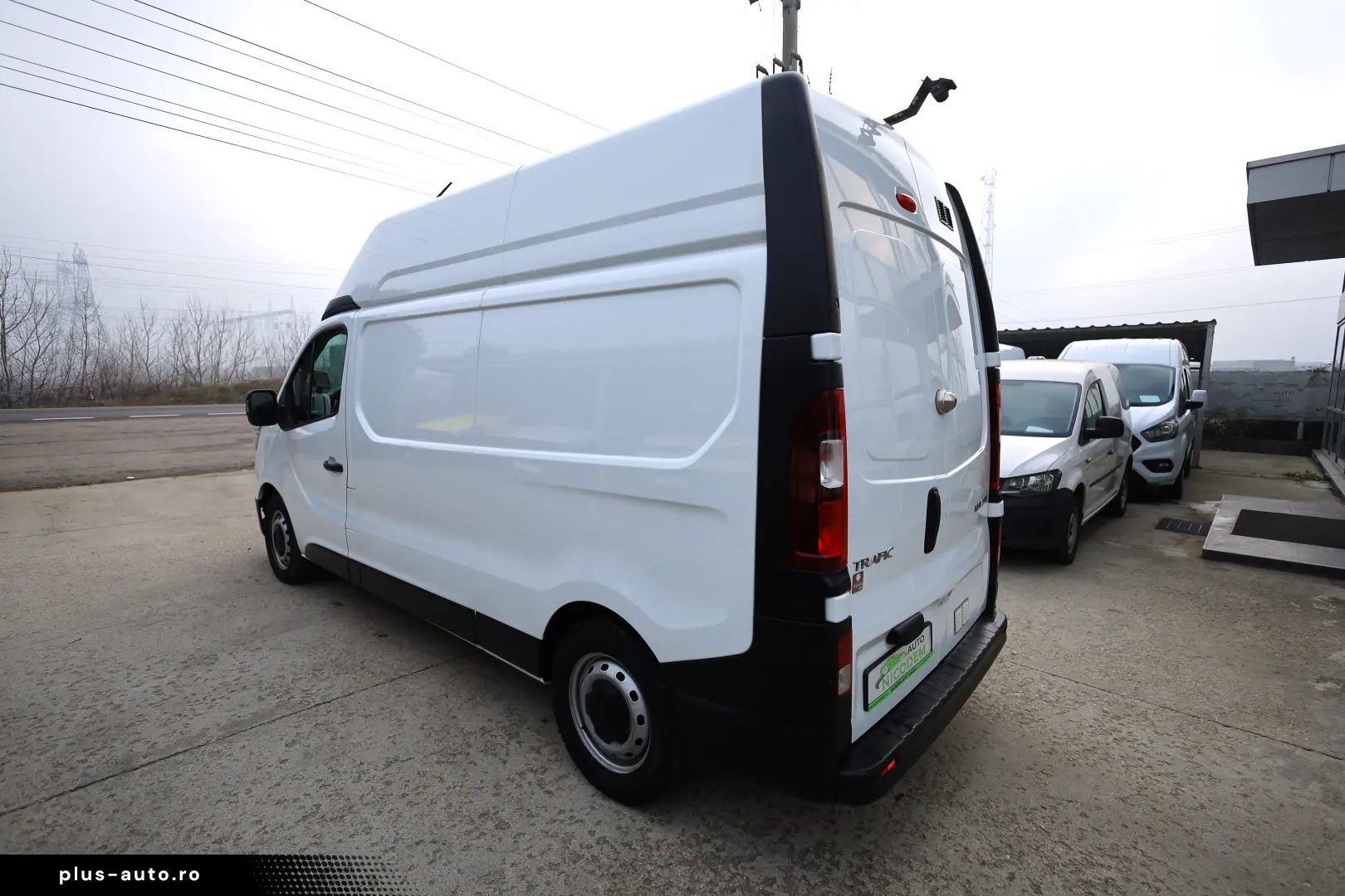 Renault Trafic L2H2 2.0 D 150Cp