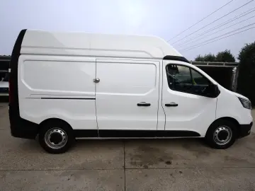 Renault Trafic L2H2 2.0 D 150Cp