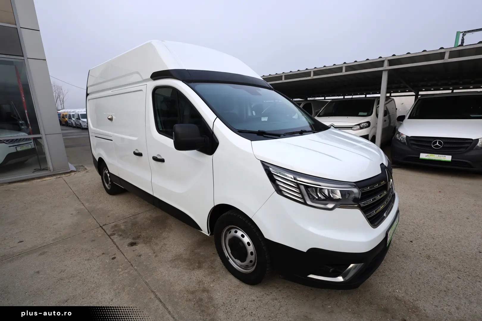Renault Trafic L2H2 2.0 D 150Cp