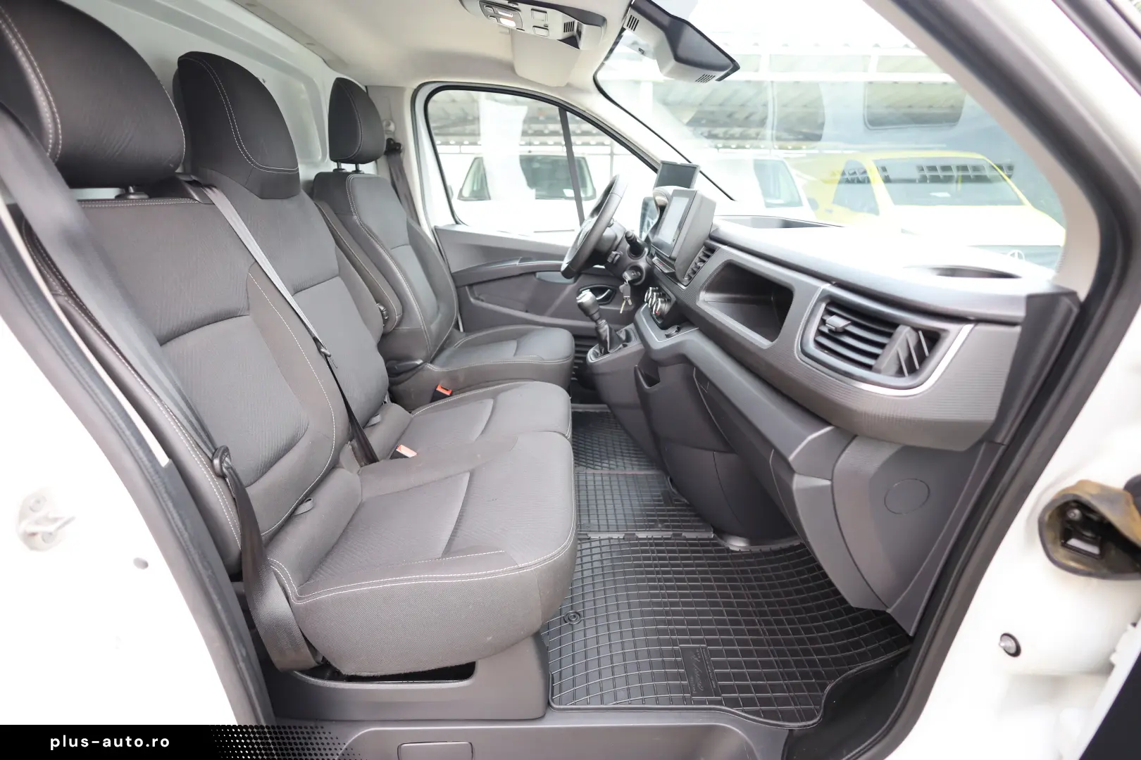 Renault Trafic L2H2 2.0 D 150Cp