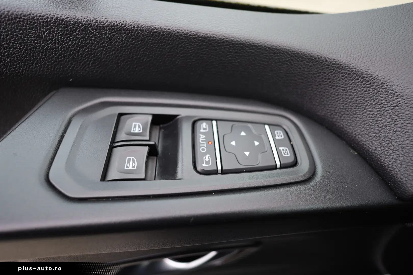 Renault Trafic L2H2 2.0 D 150Cp