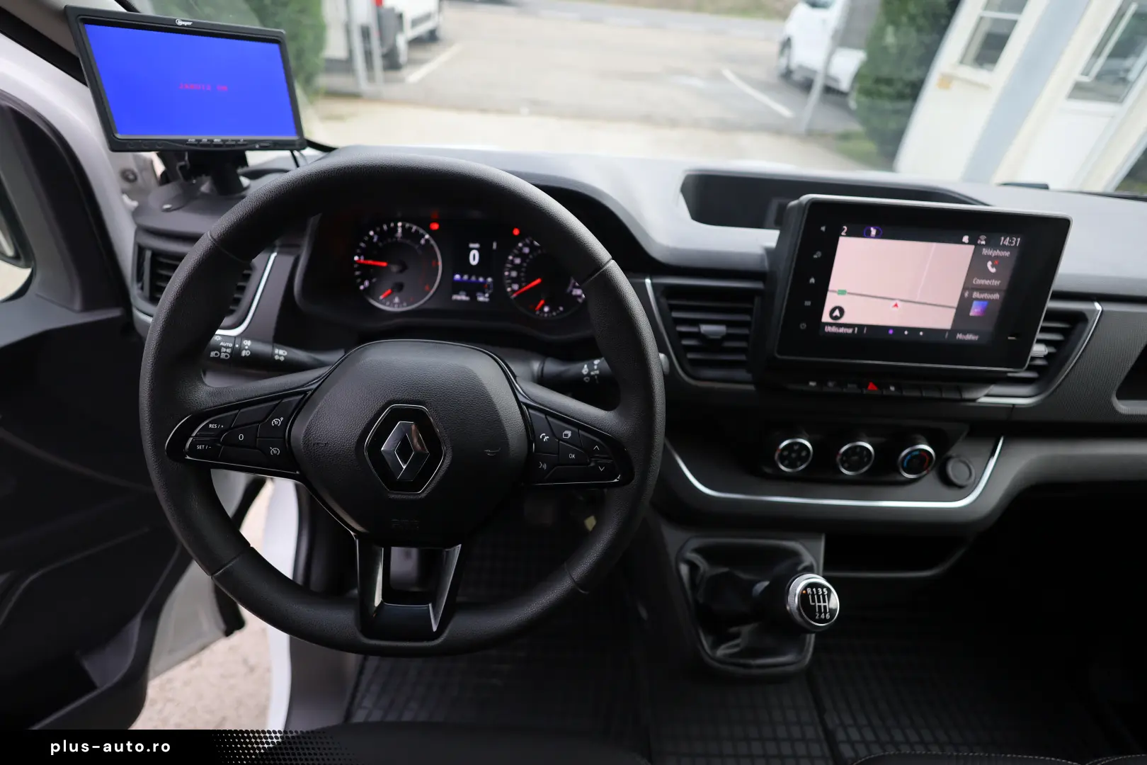 Renault Trafic L2H2 2.0 D 150Cp