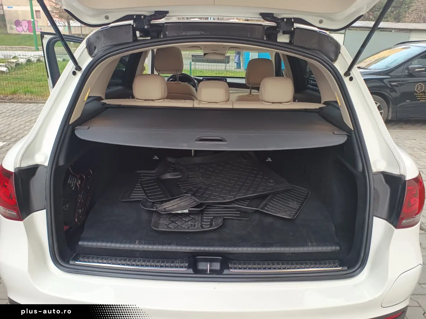 Mercedes-Benz GLC 300e 4Matic