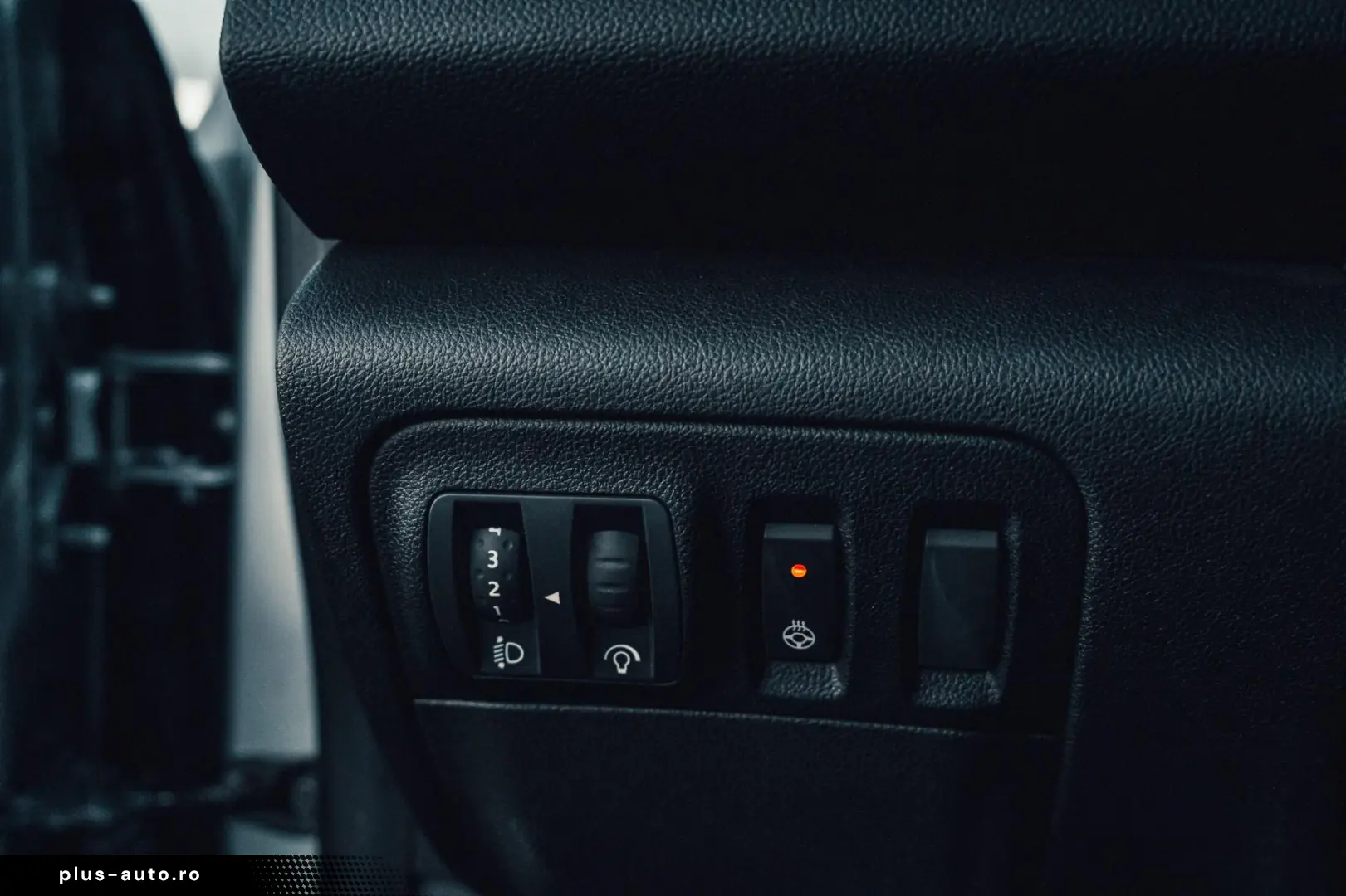 Renault Megane Techno TCe 140 EDC