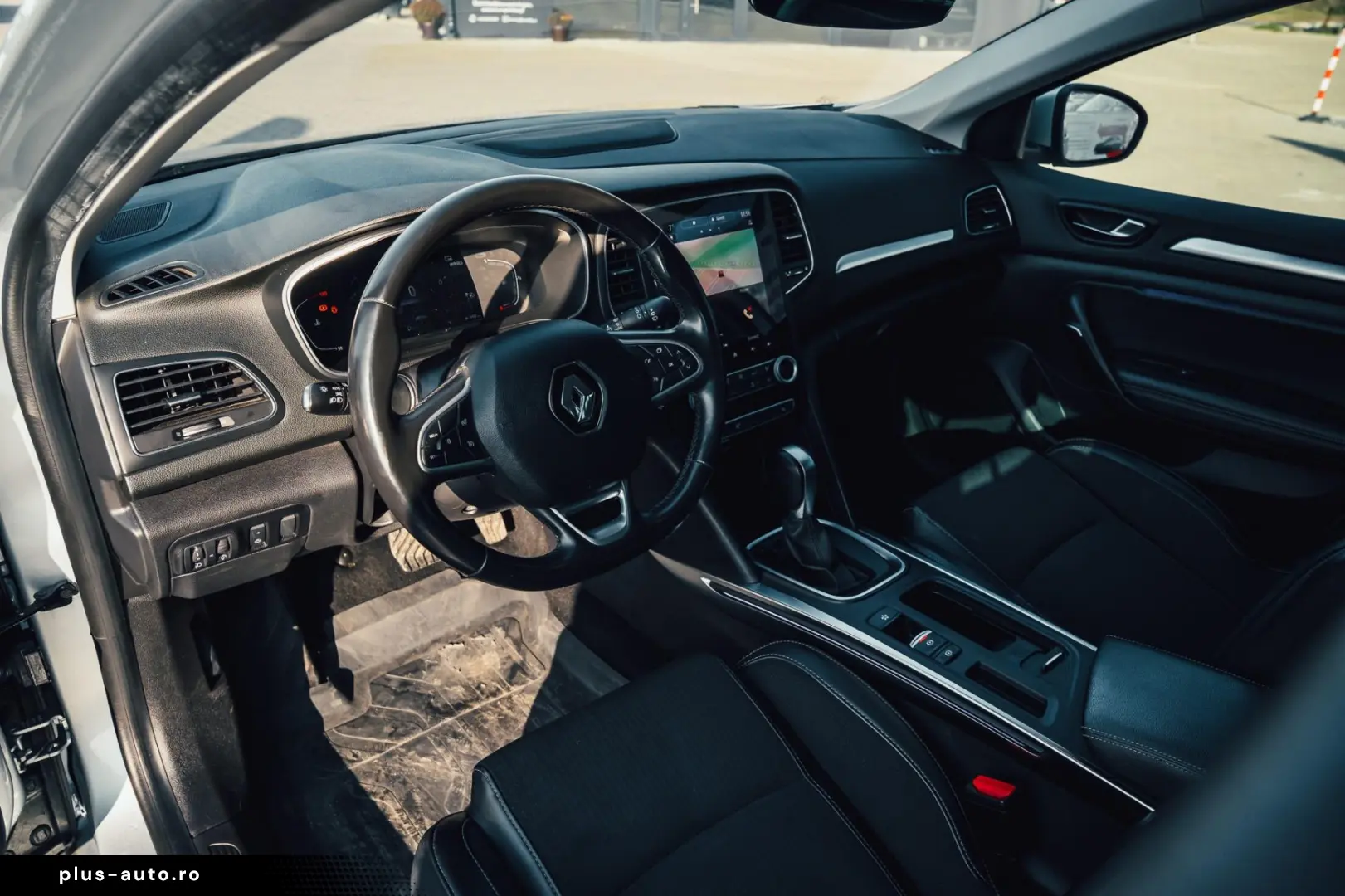 Renault Megane Estate Techno TCe 140 EDC