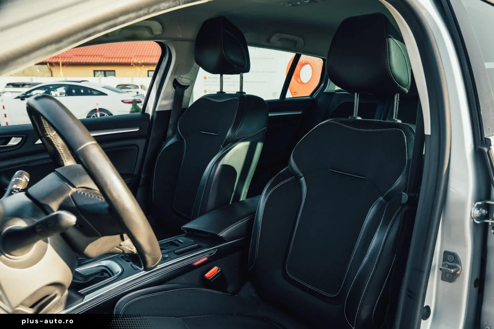 Renault Megane Estate Techno TCe 140 EDC