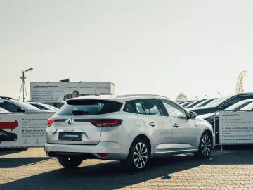 Renault Megane Estate Techno TCe 140 EDC