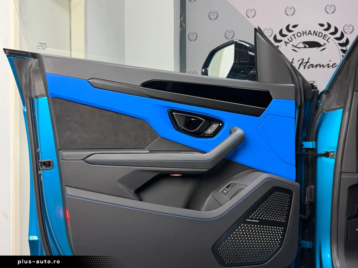 URUS S STYLE PAKET PANO MASSAGE B&O HUD PPF MY25