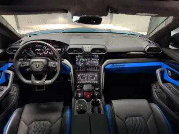 URUS S STYLE PAKET PANO MASSAGE B&O HUD PPF MY25