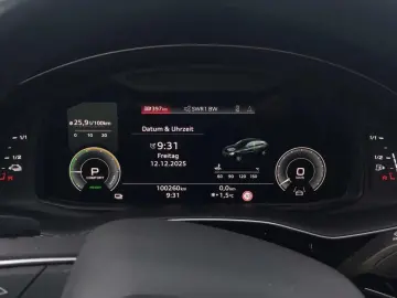 Audi Q8 55 TFSI e quattro tiptronic  S-line