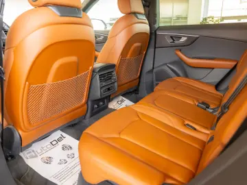 Audi Q8 55 TFSI e quattro tiptronic  S-line