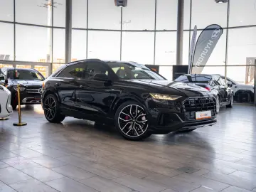 Audi Q8 55 TFSI e quattro tiptronic  S-line