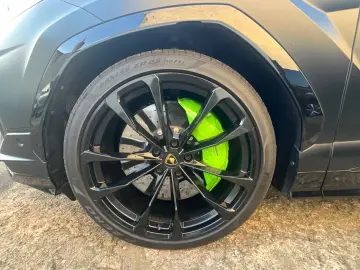 Urus S  Q-Citura B&O Black  Matrix Panorama HUD