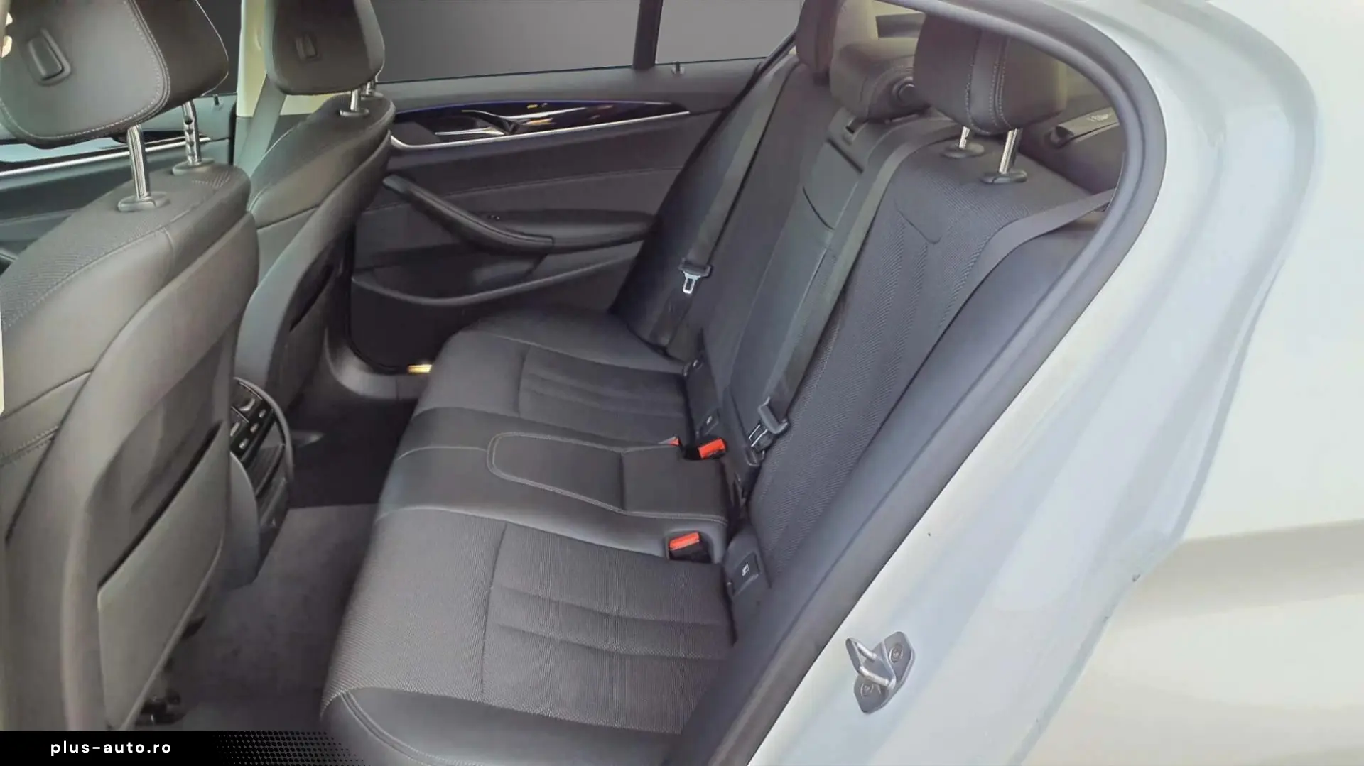 BMW Seria 5 530e Steptronic  M Sport