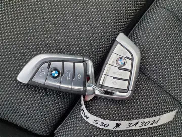 BMW Seria 5 530e Steptronic  M Sport