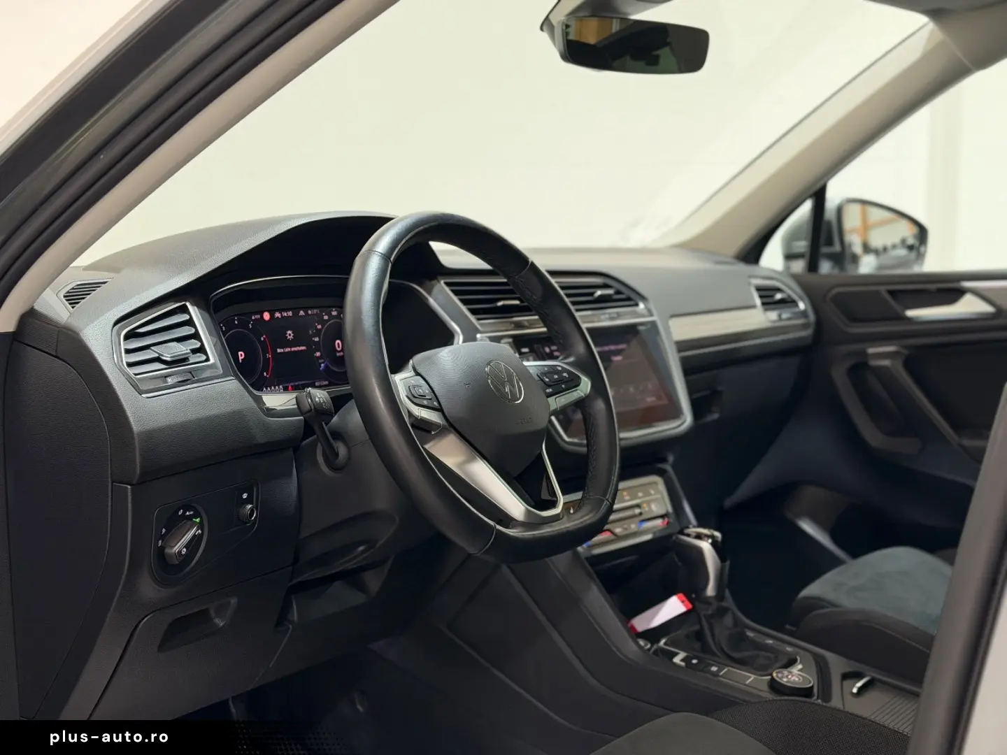 Tiguan Allspace 4M 2.0 TSI MATRX 360 PANO