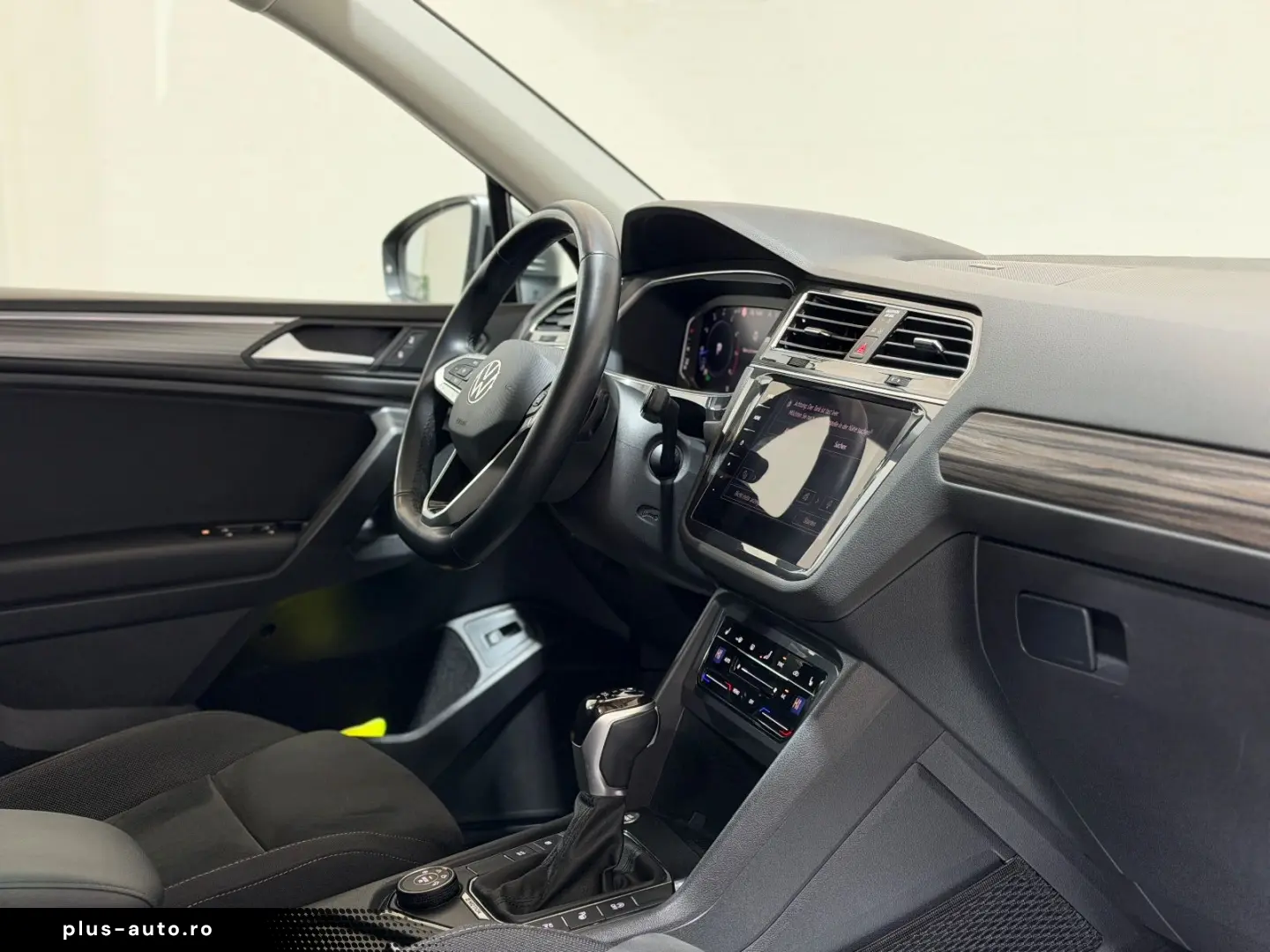 Tiguan Allspace 4M 2.0 TSI MATRX 360 PANO